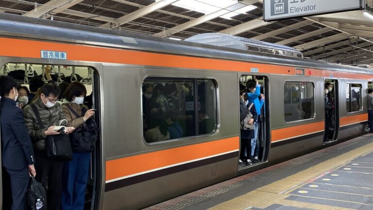 東西線時刻表:西船橋発着の便利な案内