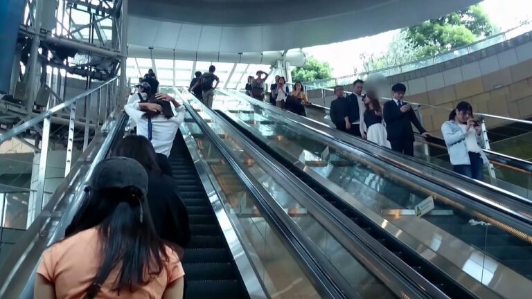 六本木駅から六本木ヒルズ森タワーへのアクセスガイド