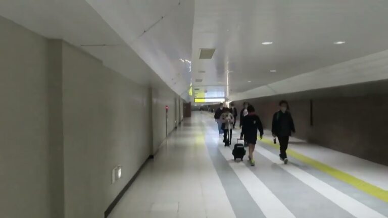 京葉線と丸の内線のスムーズな乗り換えガイド