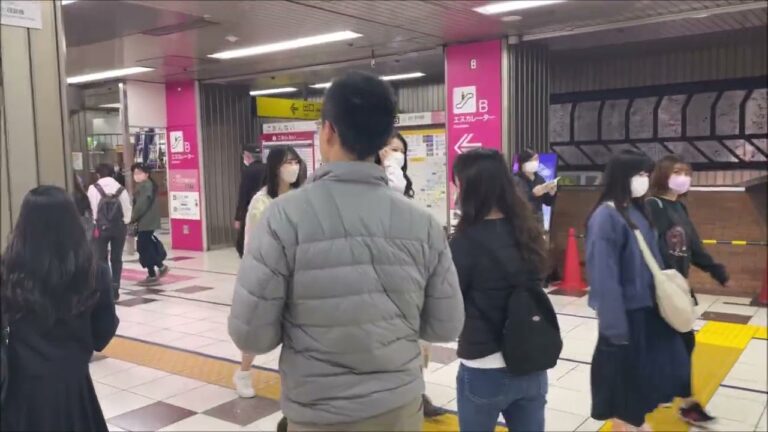 新宿での大江戸線と京王線のスムーズな乗り換えガイド