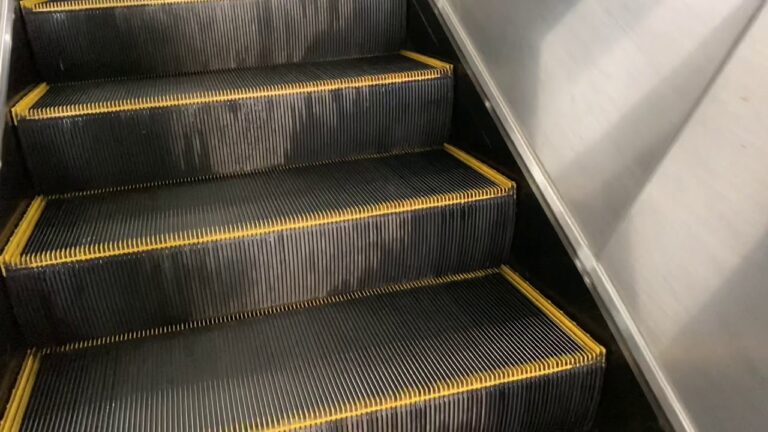 センター北駅構内図の完全ガイド