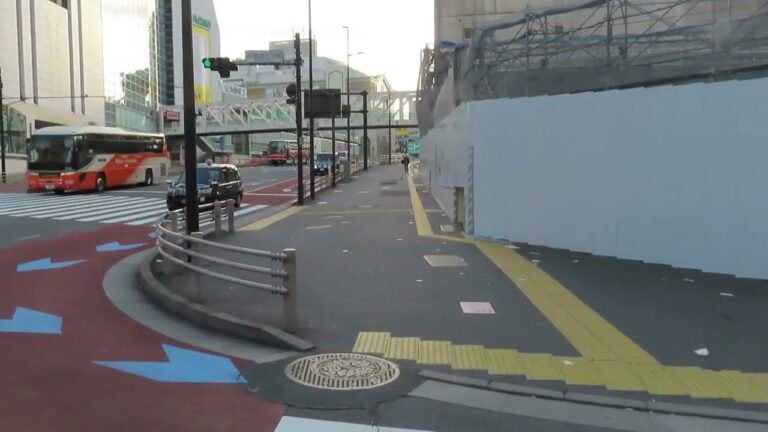 大江戸線新宿駅からバスタ新宿へのアクセスガイド