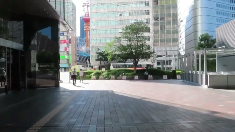 鉄鋼ビルのバス乗り場ガイド